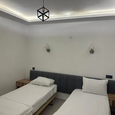 Lidya Apartahotel